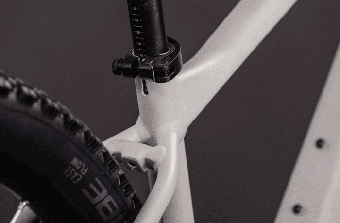 Cube Aim Pro Greige Titan  2026 - Image 4