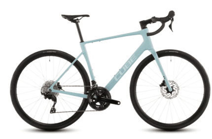 Cube Attain C:62 Race Skylightblue Cyan 2026